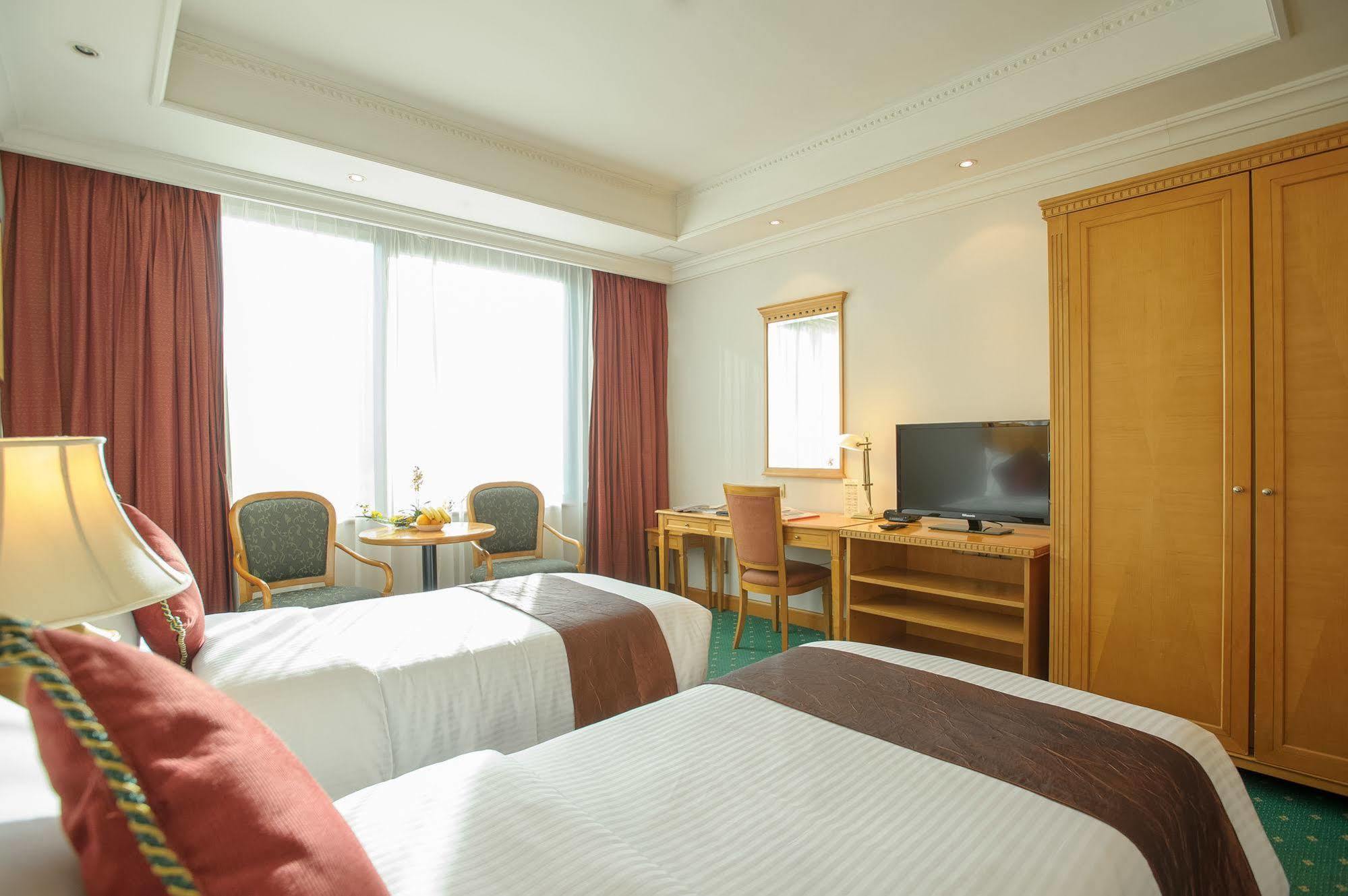 Western 4* Гонконг